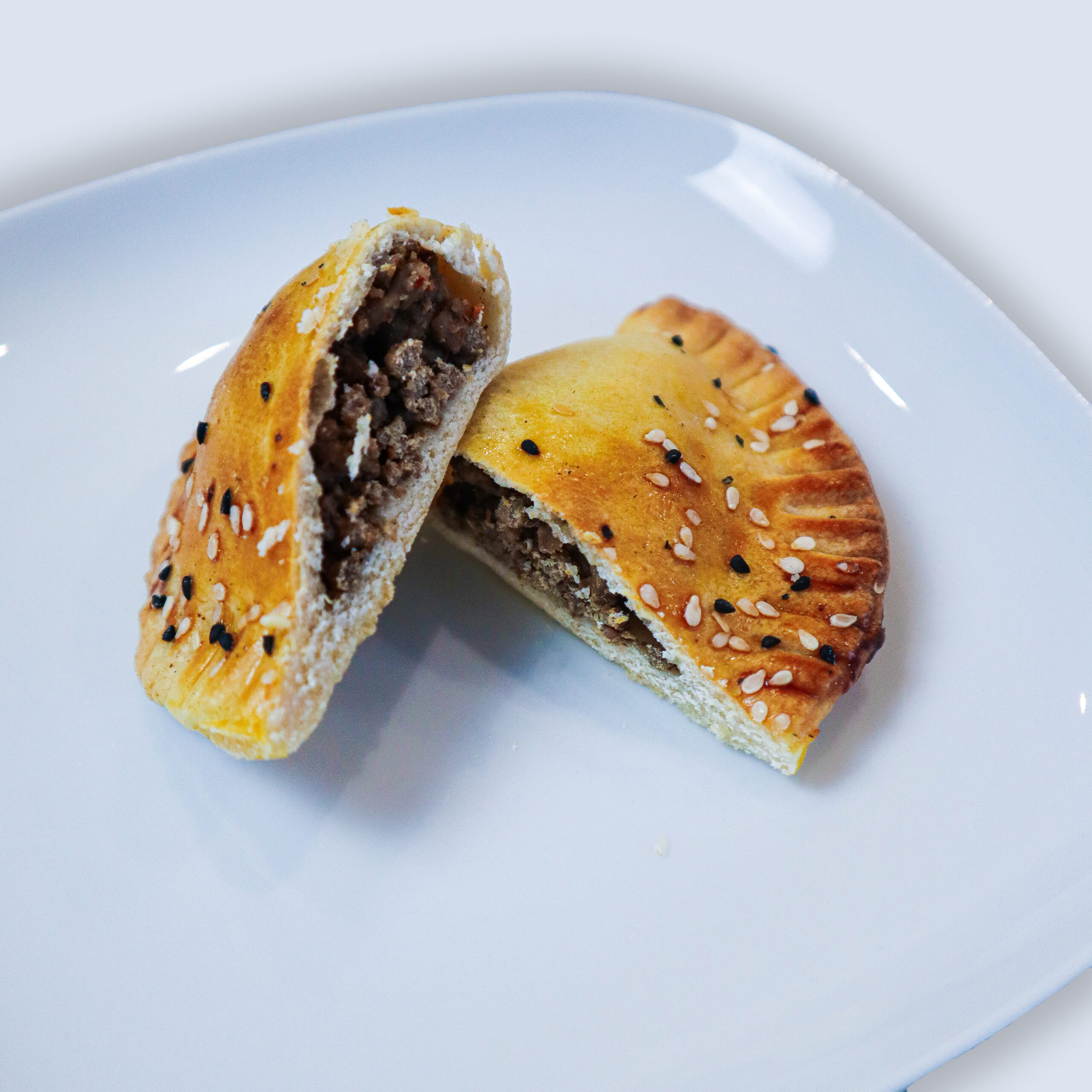 Fatayer farci à la viande (boeuf)